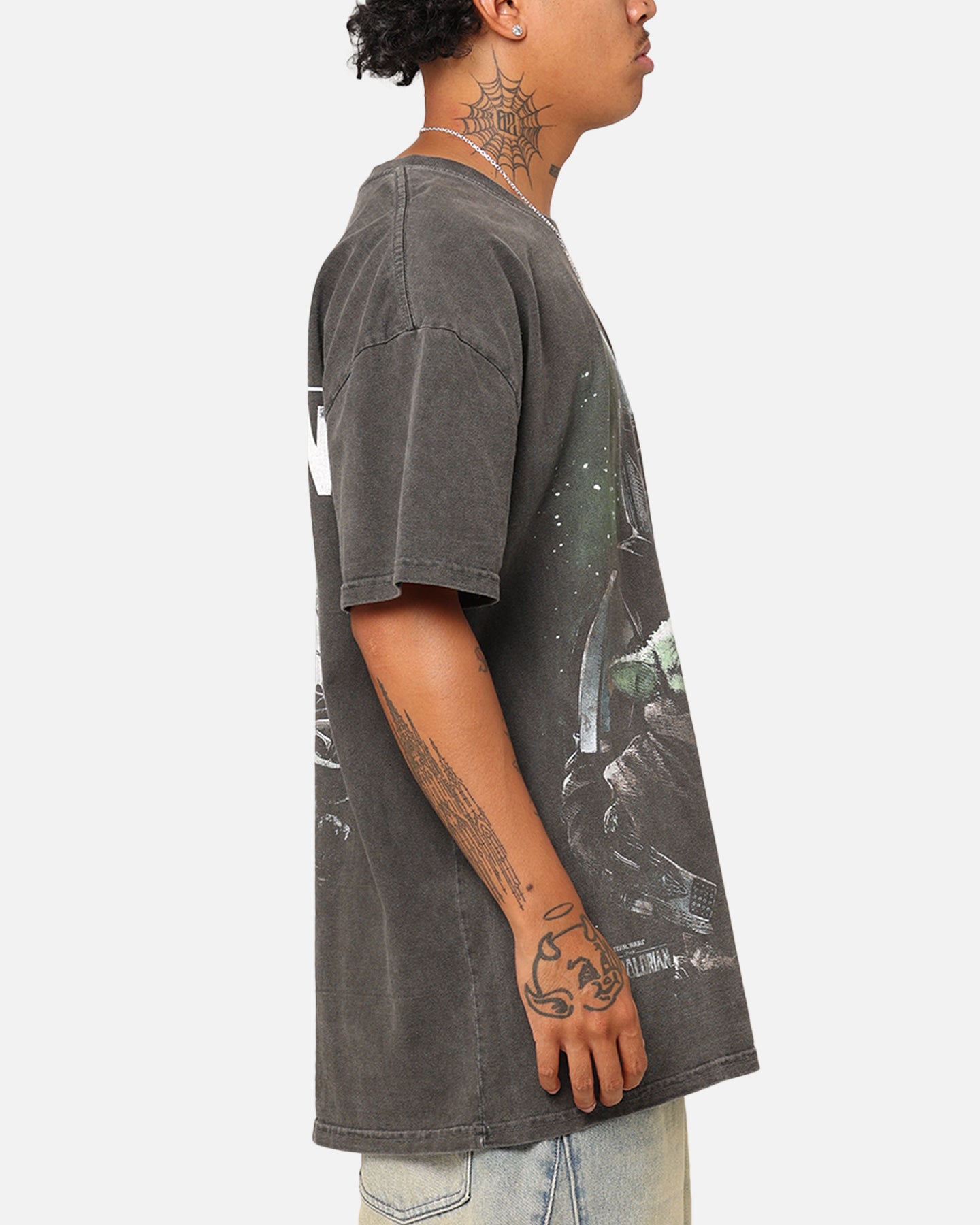 Galaxy Space The Mandalorian Heavyweight T-Shirt Black Wash