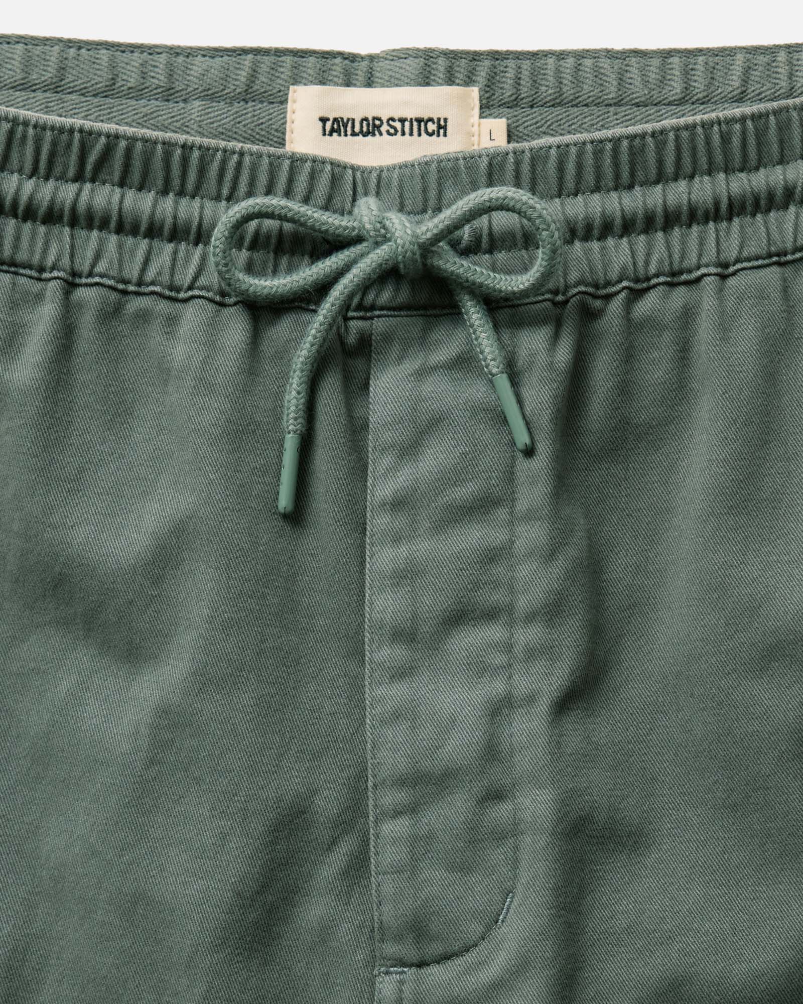 The Apres Short in Organic Deep Sea Foundation Twill
