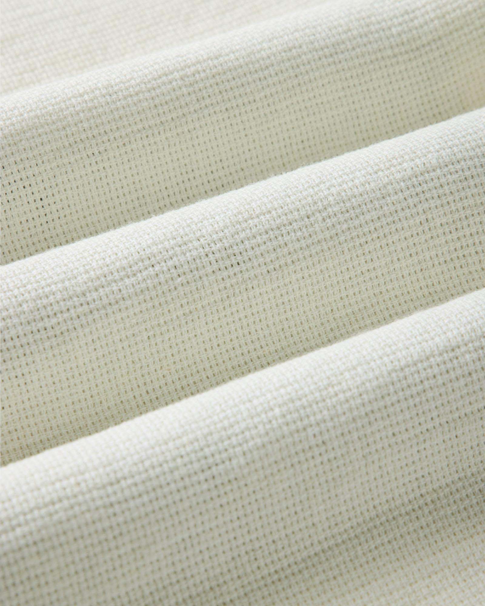 The Conrad Shirt in Vintage White Linen