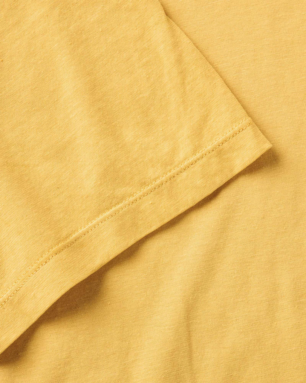 The Cotton Hemp Tee in Goldfinch